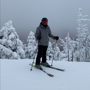 Meet your Posher, Charles